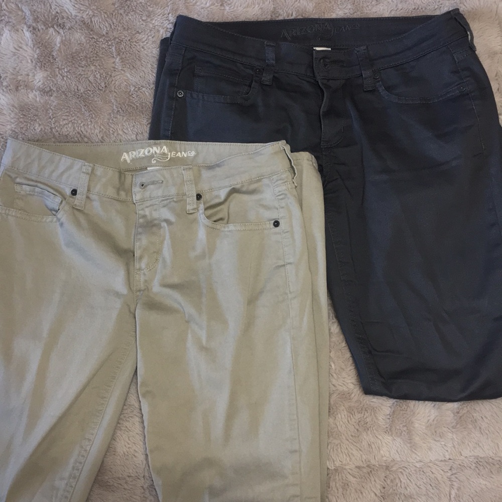 Arizona Jean Co Grey and Khaki Bottoms
